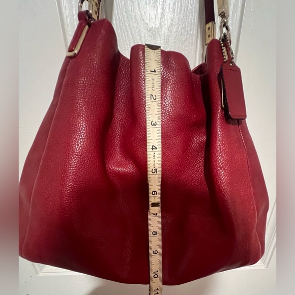 VTG Coach Purse Madison Phoebe Red Pebbled Leather Hobo Shoulder Bag Large Y2K - Picture 9 of 16